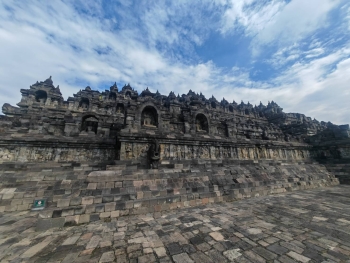 254554.jpg - ท่องมรดกโลกบุโรพุทโธ วัดพุทธที่ใหญ่ที่สุดในโลก | https://sumnangtravel.com
