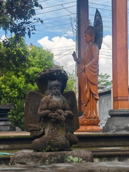 254579.jpg - ท่องมรดกโลกบุโรพุทโธ วัดพุทธที่ใหญ่ที่สุดในโลก | https://sumnangtravel.com