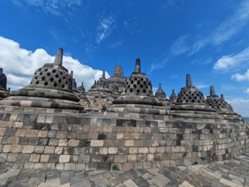 254597.jpg - ท่องมรดกโลกบุโรพุทโธ วัดพุทธที่ใหญ่ที่สุดในโลก | https://sumnangtravel.com